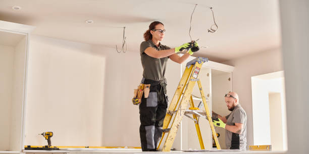 Best Electrical Outlet Repair  in Hawkinsville, GA